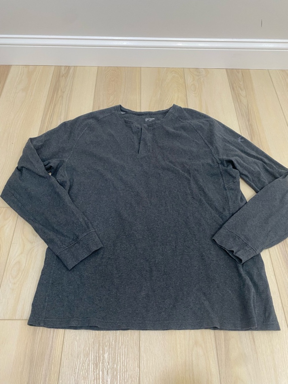 Arcteryx Shirt Mens Size XXL Henley Thermal Snap Pullover Casual Gray